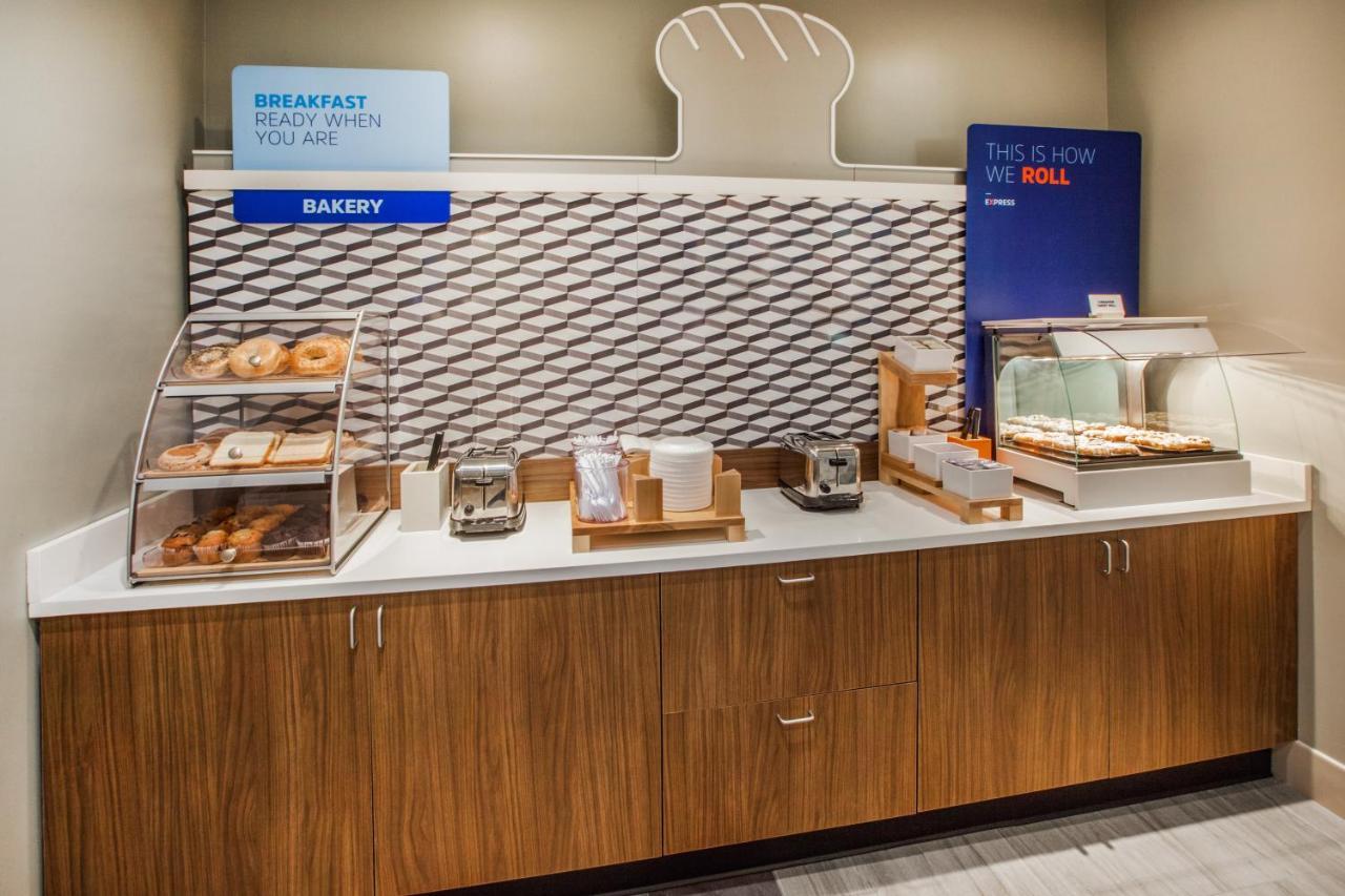 Holiday Inn Express & Suites - Dawsonville By Ihg Εξωτερικό φωτογραφία