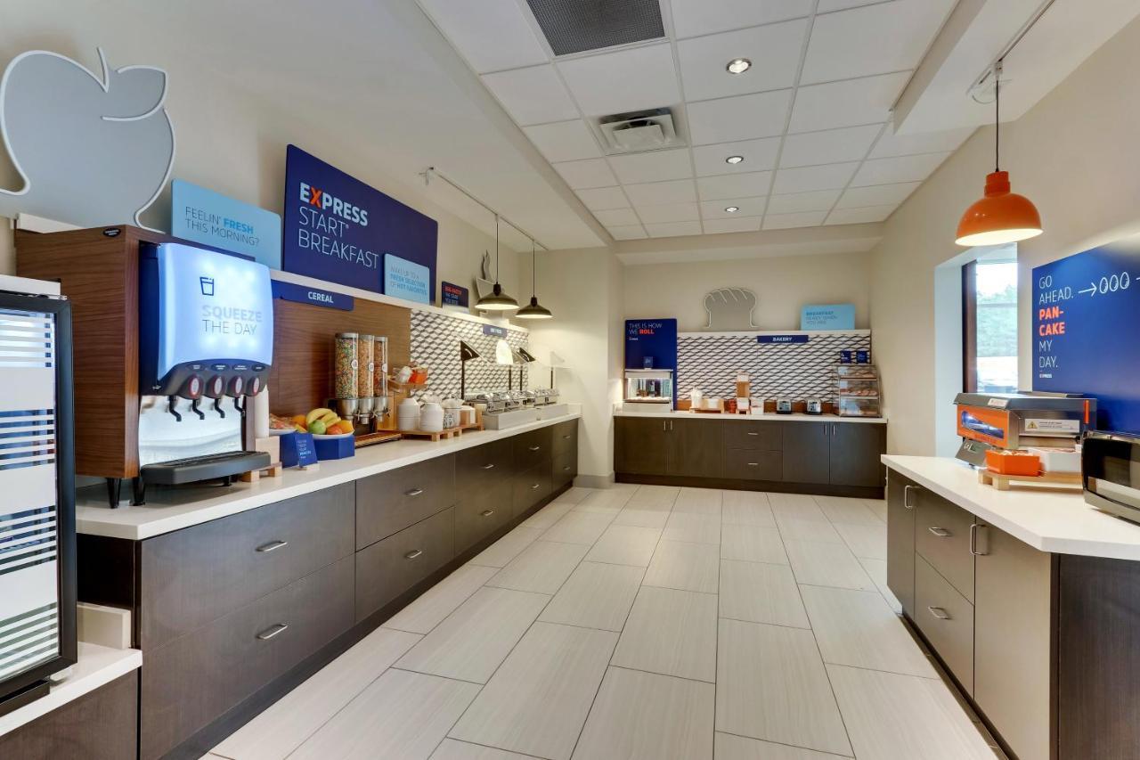 Holiday Inn Express & Suites - Dawsonville By Ihg Εξωτερικό φωτογραφία
