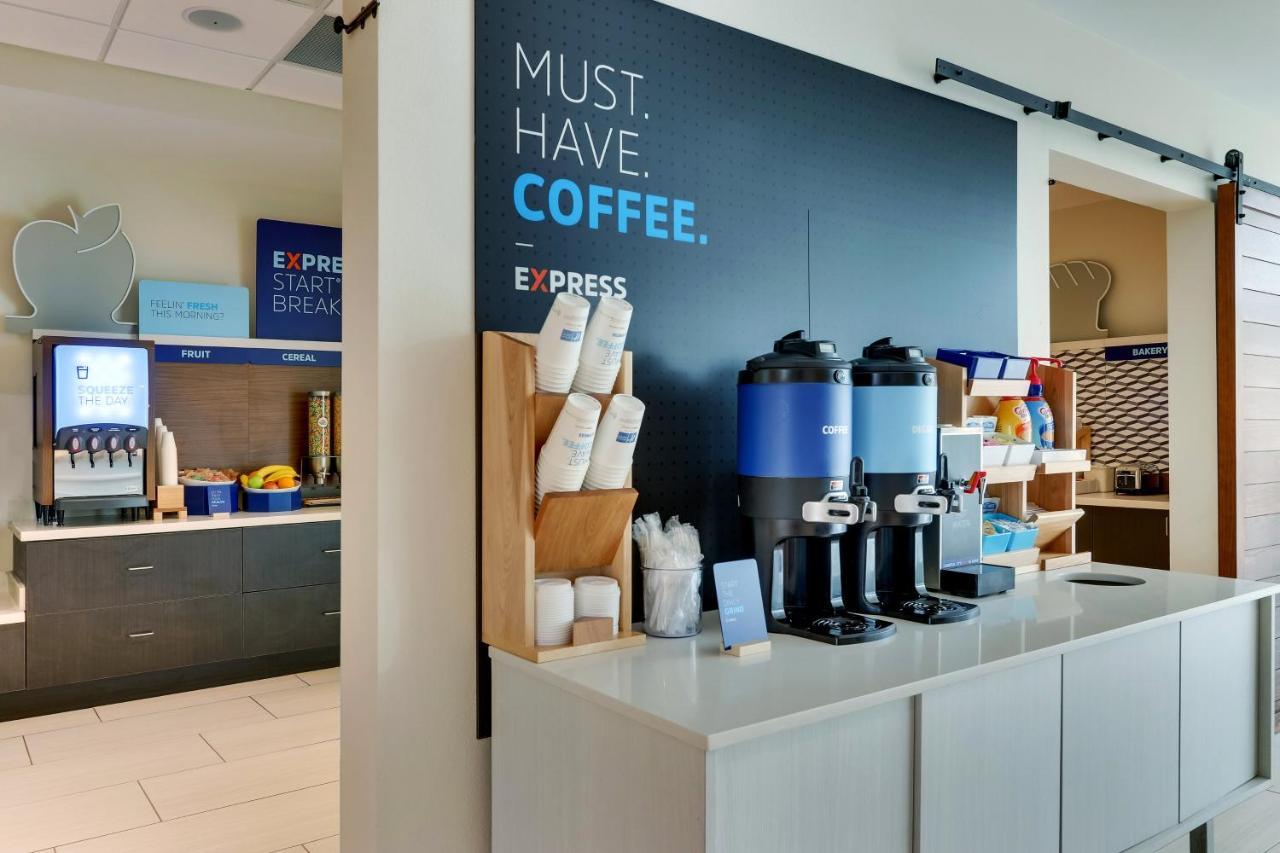 Holiday Inn Express & Suites - Dawsonville By Ihg Εξωτερικό φωτογραφία